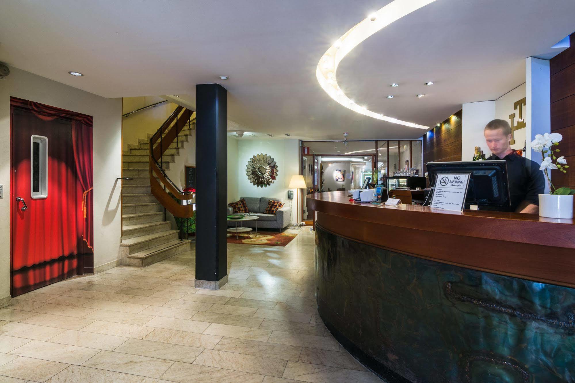 Teaterhotellet Malmo Bagian luar foto