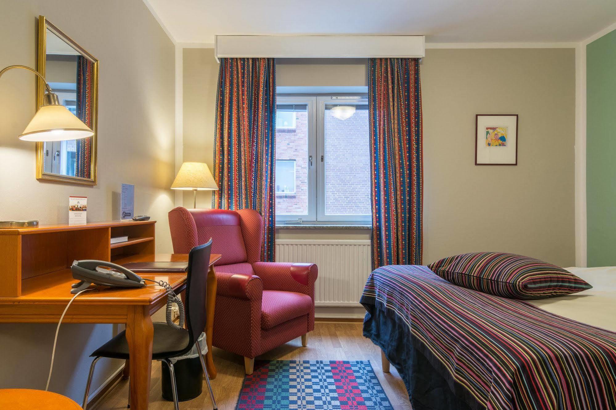 Teaterhotellet Malmo Bagian luar foto